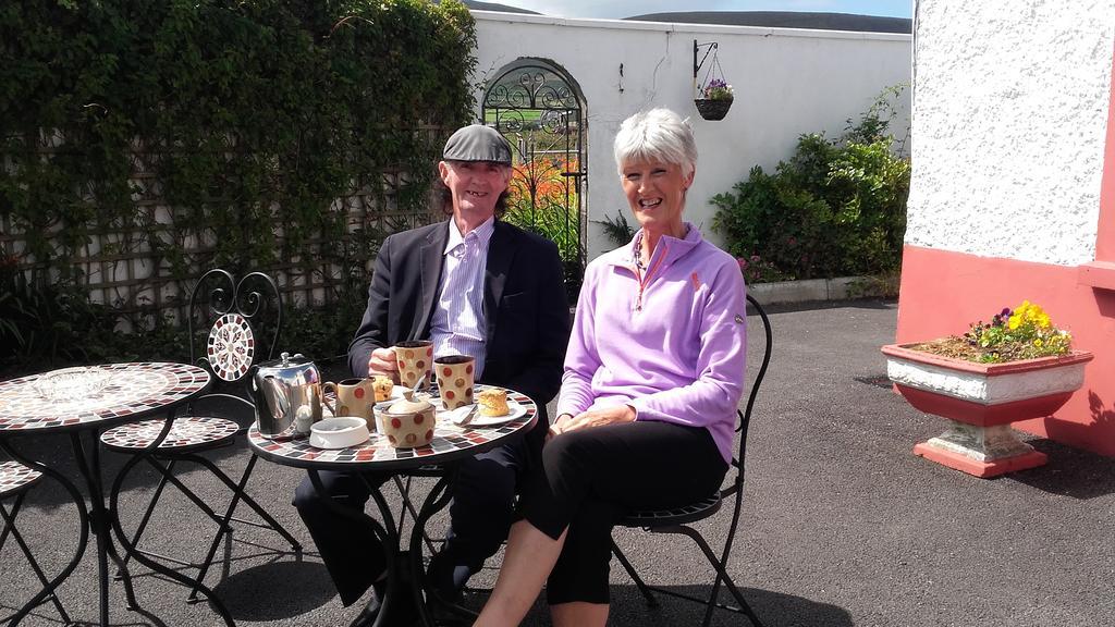 Moriartys Farmhouse Ventry Exterior foto